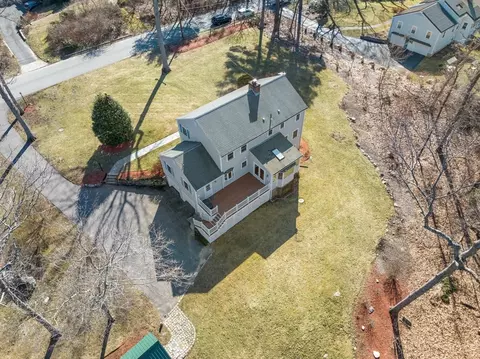 Exterior - 8 Raleigh Rd, Dover, MA 02030 photo 5 of 5