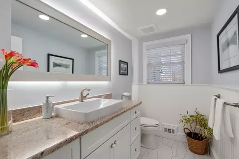 Bath - 8 Raleigh Rd, Dover, MA 02030 photo 1 of 2