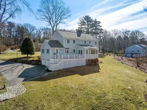 Exterior - 8 Raleigh Rd, Dover, MA 02030 photo 4 of 5