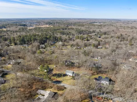 View/Area - 8 Raleigh Rd, Dover, MA 02030 photo 2 of 2