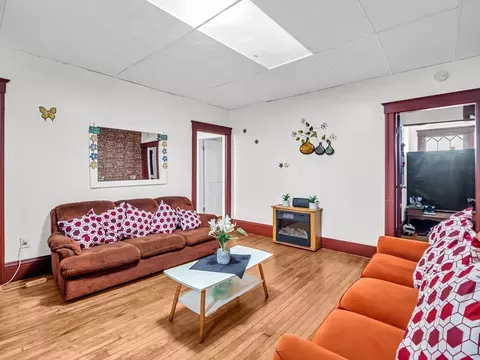 Living - 69 Providence St, Worcester, MA 01604 photo 6 of 8