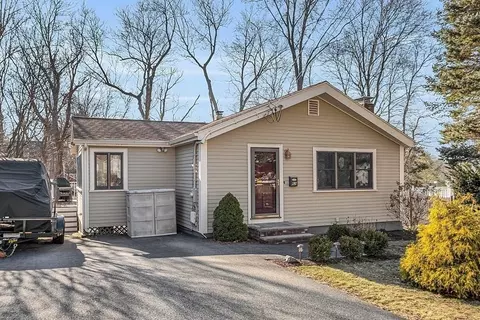 Exterior - 62 Longfellow Rd, Reading, MA 01867 photo 3 of 12