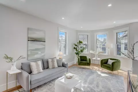 1 Porter Park #1, Cambridge, MA 02140
