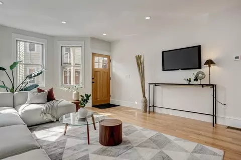 3 Porter Park #3, Cambridge, MA 02140