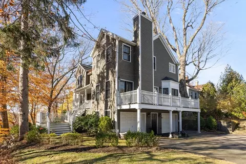106 Danforth St, Framingham, MA 01701