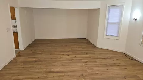 47 Lansing Pl, Springfield, MA 01108 photo 6