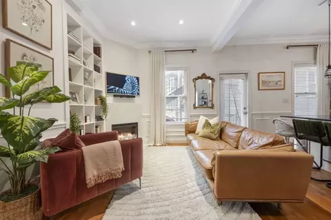 9 Mercer St #1, Boston, MA 02127
