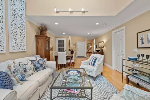 Living - 33 Gold Leaf Ln #33, Mashpee, MA 02649 photo 6 of 10
