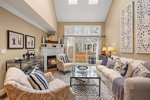 Living - 33 Gold Leaf Ln #33, Mashpee, MA 02649 photo 5 of 10