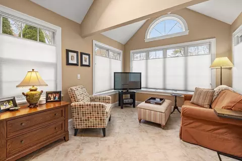 Living - 33 Gold Leaf Ln #33, Mashpee, MA 02649 photo 1 of 10