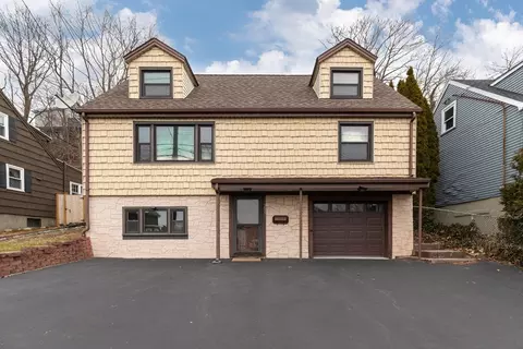 205 Fenno St, Revere, MA 02151