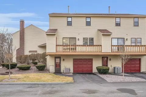 81 Apache Way #81, Tewksbury, MA 01876