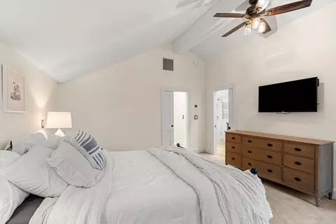 Bedroom - 7 Robert St, Wakefield, MA 01880 photo 9 of 9