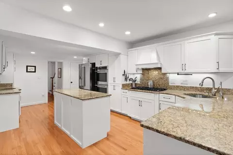 Kitchen - 7 Robert St, Wakefield, MA 01880 photo 3 of 7