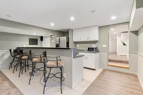 Kitchen - 7 Robert St, Wakefield, MA 01880 photo 6 of 7