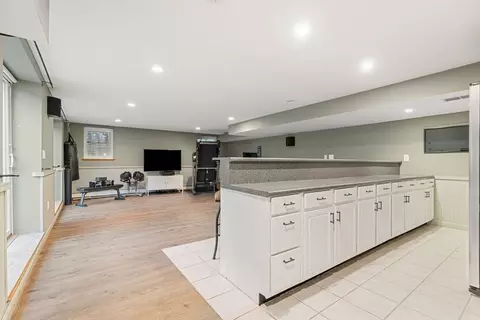 Kitchen - 7 Robert St, Wakefield, MA 01880 photo 7 of 7