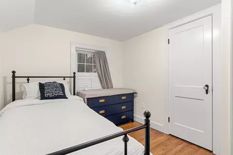 Bedroom - 7 Robert St, Wakefield, MA 01880 photo 4 of 9
