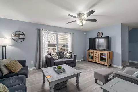 10 West Ave #C, Webster, MA 01570 photo 2