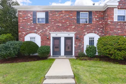 1002 Windsor Dr #1002, Framingham, MA 01701 photo 2