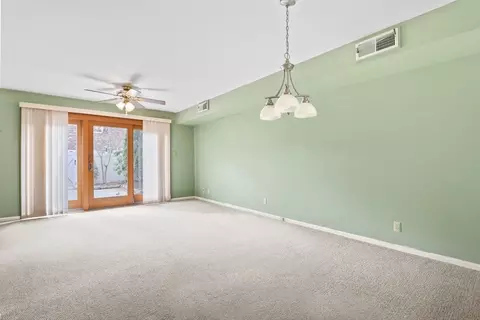1002 Windsor Dr #1002, Framingham, MA 01701 photo 7