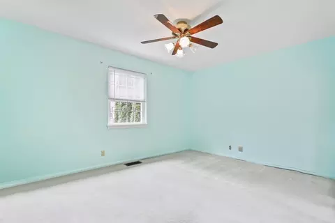 1002 Windsor Dr #1002, Framingham, MA 01701 photo 10