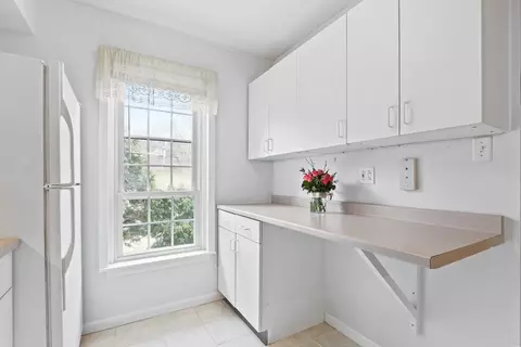 1002 Windsor Dr #1002, Framingham, MA 01701 photo 4
