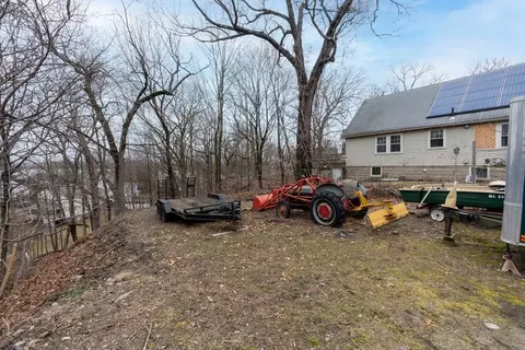 111 Schiller Rd, Dedham, MA 02026 photo 9