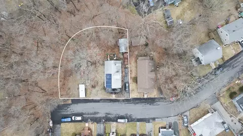 111 Schiller Rd, Dedham, MA 02026