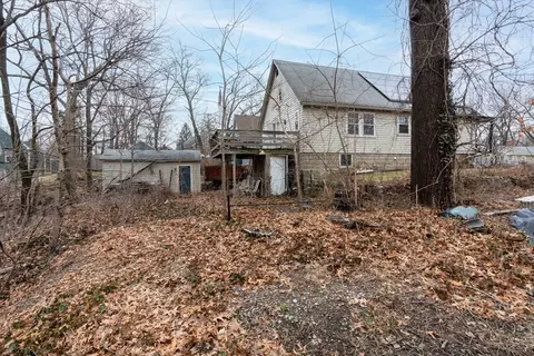 111 Schiller Rd, Dedham, MA 02026 photo 10