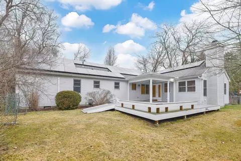 Exterior - 77 Eames Ave, Amherst, MA 01002 photo 10 of 14