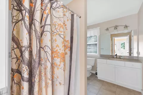Bath - 77 Eames Ave, Amherst, MA 01002 photo 3 of 3
