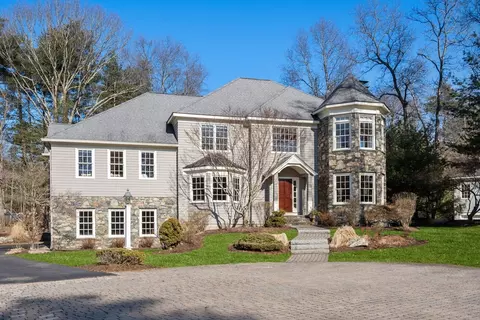 22 Skyview Ln, Sudbury, MA 01776