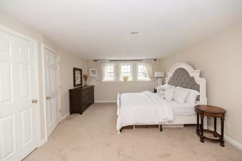 Bedroom - 93 Kenberma Rd, Worcester, MA 01604 photo 4 of 4