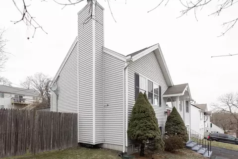Exterior - 93 Kenberma Rd, Worcester, MA 01604 photo 3 of 5