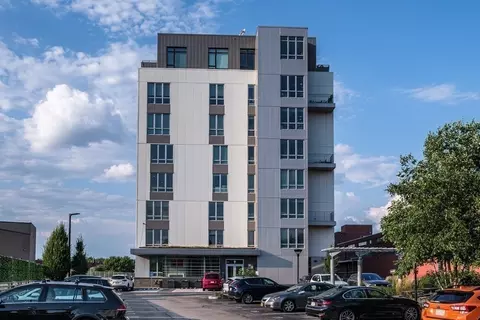 9 Medford St #507, Somerville, MA 02143