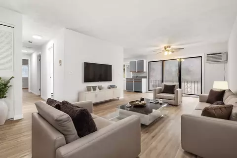 21 Glen Devin St #21, Amesbury, MA 01913