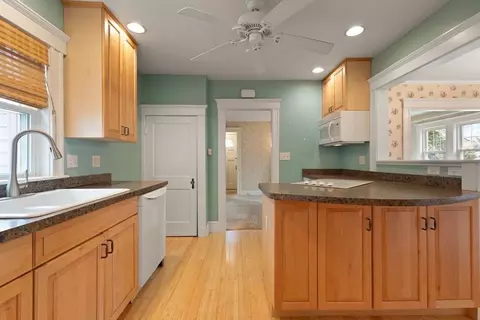 Kitchen - 6 Sanford Rd, Canton, MA 02021 photo 4 of 5
