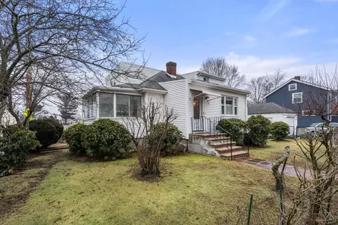428 Baker St, Boston, MA 02132
