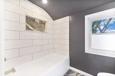 18 Fenway Dr, Springfield, MA 01119 photo 23