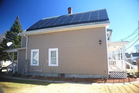 Exterior - 8 Pine St, Dudley, MA 01571 photo 3 of 7