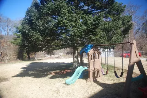 Exterior - 8 Pine St, Dudley, MA 01571 photo 5 of 7