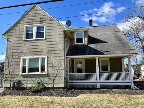 9 Union St, Hopedale, MA 01747