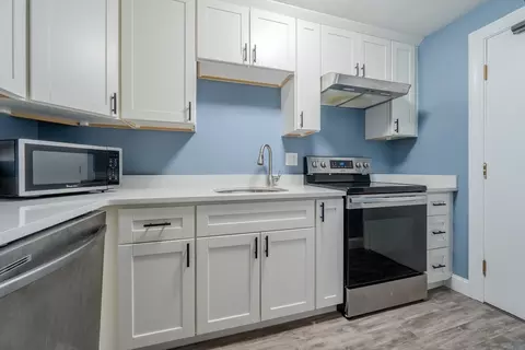 19 Davis Rd #B12, Acton, MA 01720