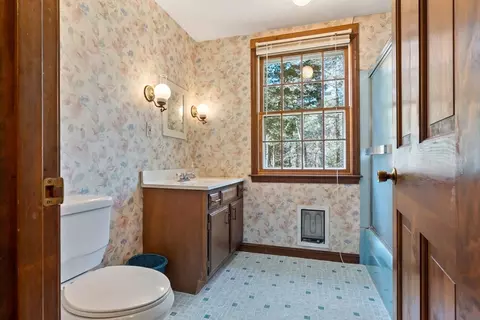 Bath - 31 Cedar, Boxford, MA 01921 photo 3 of 3