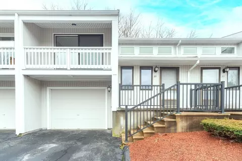35 Gordon Cir #35, Grafton, MA 01519