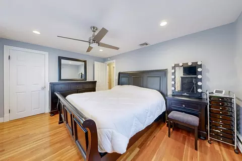 Bedroom - 36 River Rd, Winthrop, MA 02152 photo 4 of 8