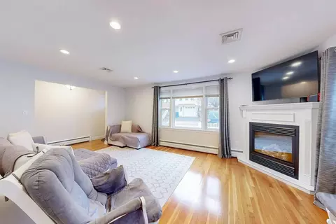 Bedroom - 36 River Rd, Winthrop, MA 02152 photo 1 of 8