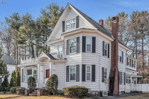 1 Ayer St, Andover, MA 01810