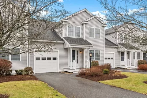877 Auburnville Way #A3, Whitman, MA 02382