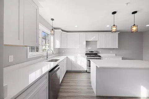 Kitchen - 550 Spring St #3, Fall River, MA 02721 photo 2 of 4